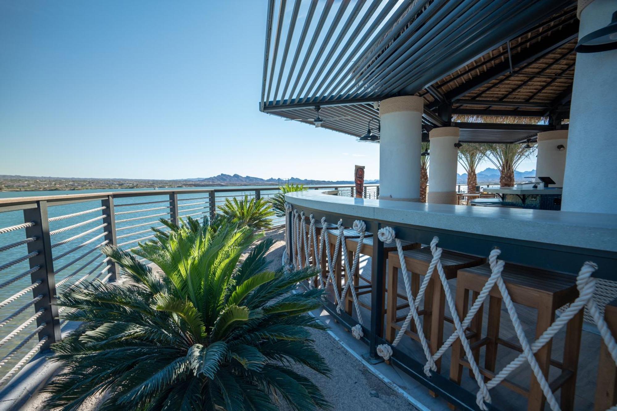 The Nautical Beachfront Resort Lake Havasu City Exterior photo